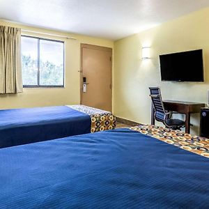 Zimmer mit Queensize-Bett
